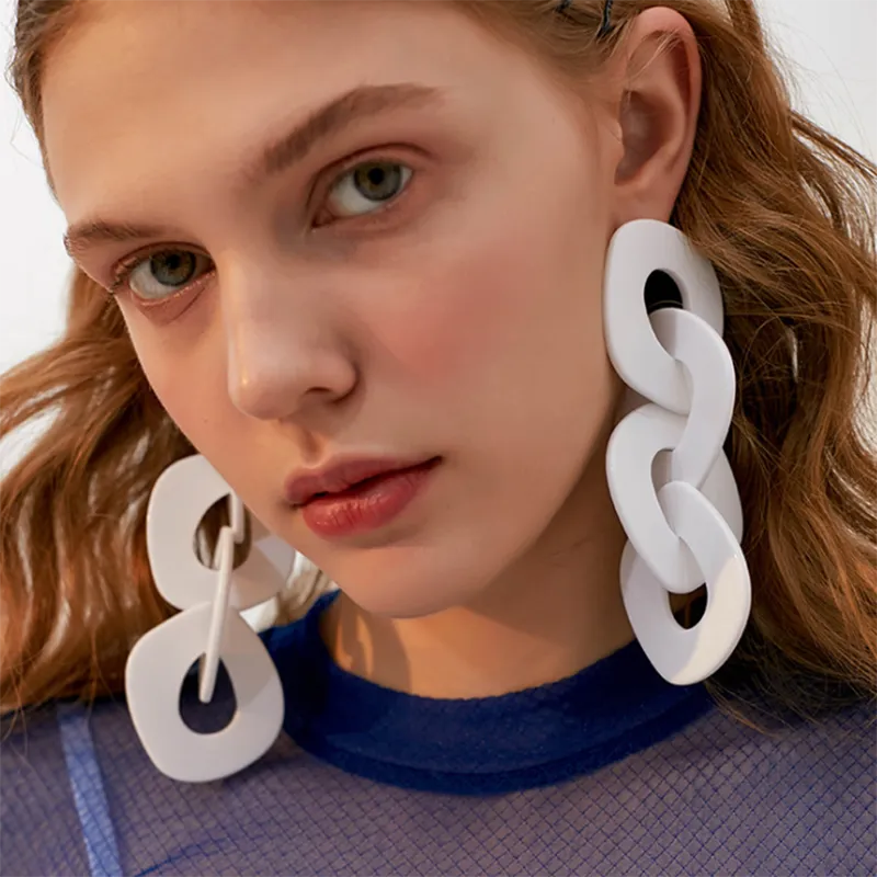 AENSOA Exaggerate Acrylic Chain Big Long Drop Earrings For Women Fashion Geometric White Black Color Resin Statement Jewelry