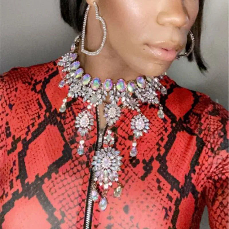 Dvacaman Women Layers Crystal Chain Pendant Necklace Big Statement Necklace Rhinestone Indian Bridal Jewelry Famale Bijoux AI32