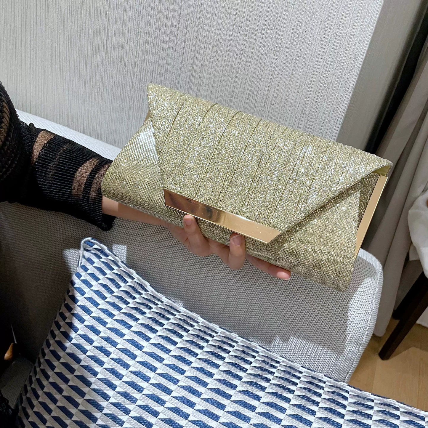 Sparkling Envelope Clutch