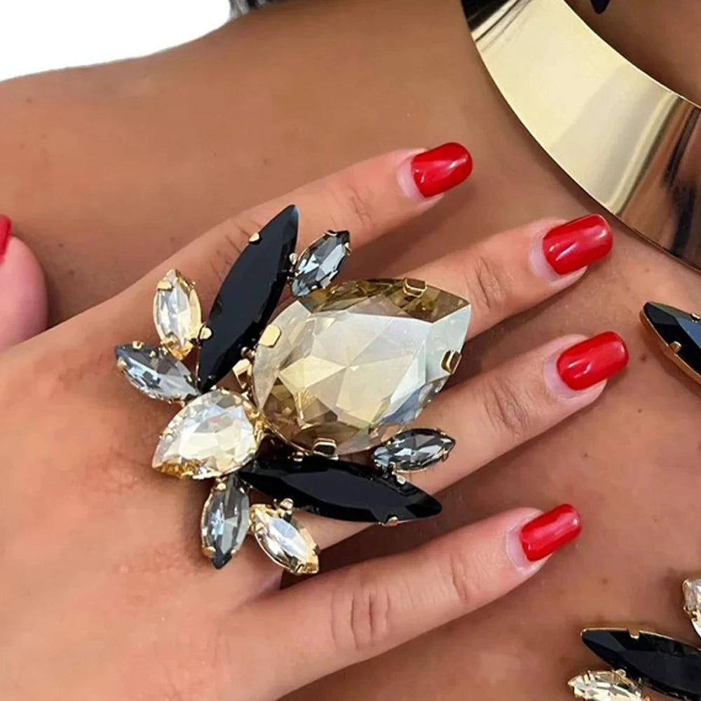 Exaggerated Rhinestone Geometric Ring Adjustable for Women Fashion Jewelry Shiny Crystal Cuff Ring Finger Accessories