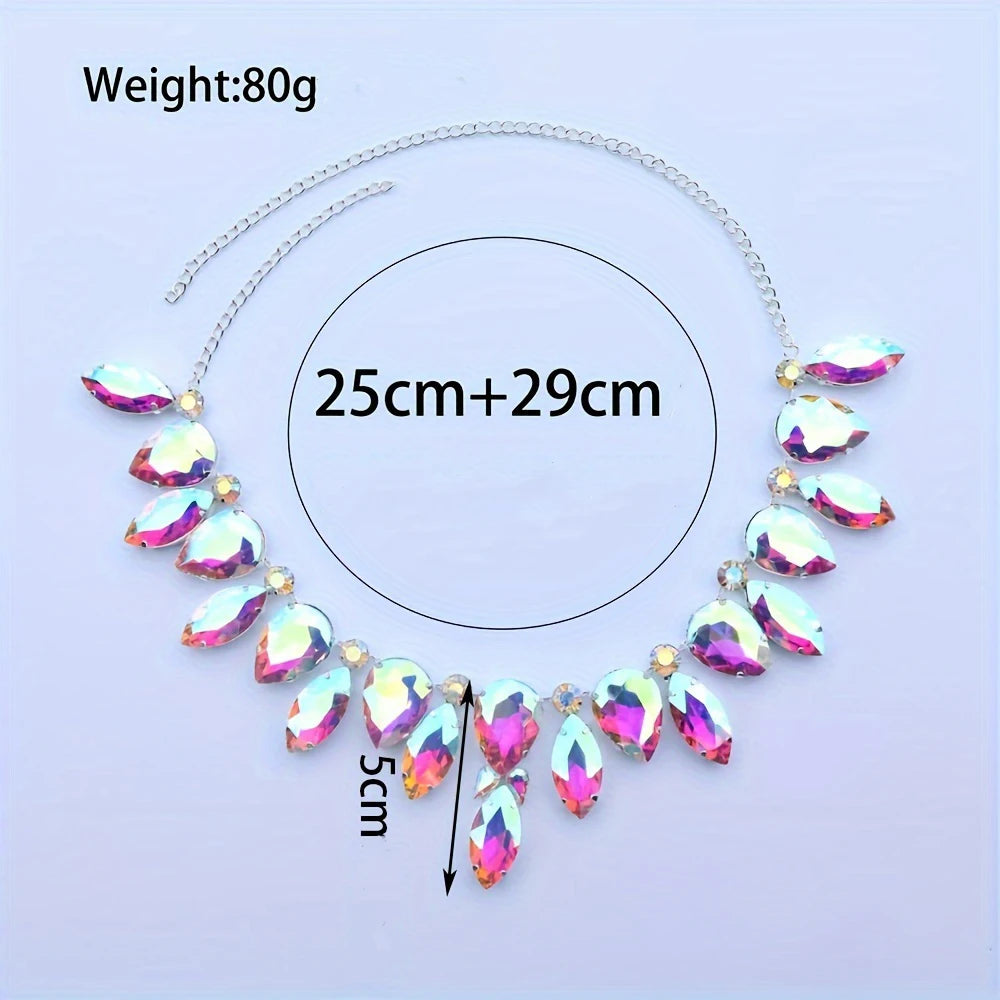 Elegant Rhinestone Pendant Necklace