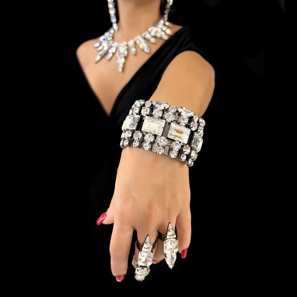 Stonefans Green Exaggerate Wide Bangle Bracelet Wedding Accessories Luxury Design Square Rhinestone Hand Bracelet Women Jewelry