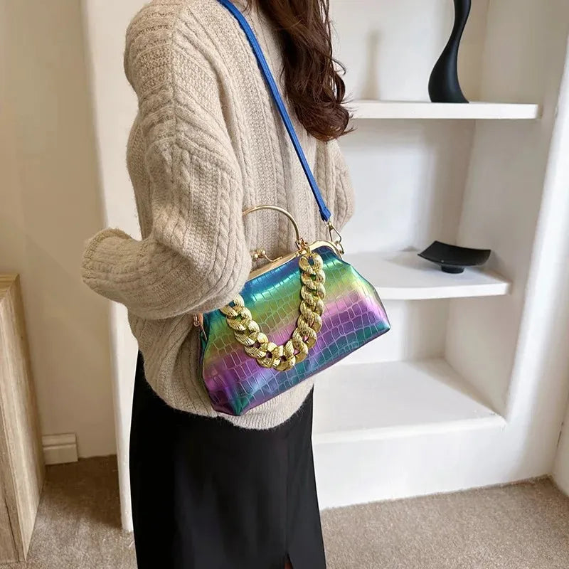 Luxury Chain Shoulder Stone Pattern Shell Clutch