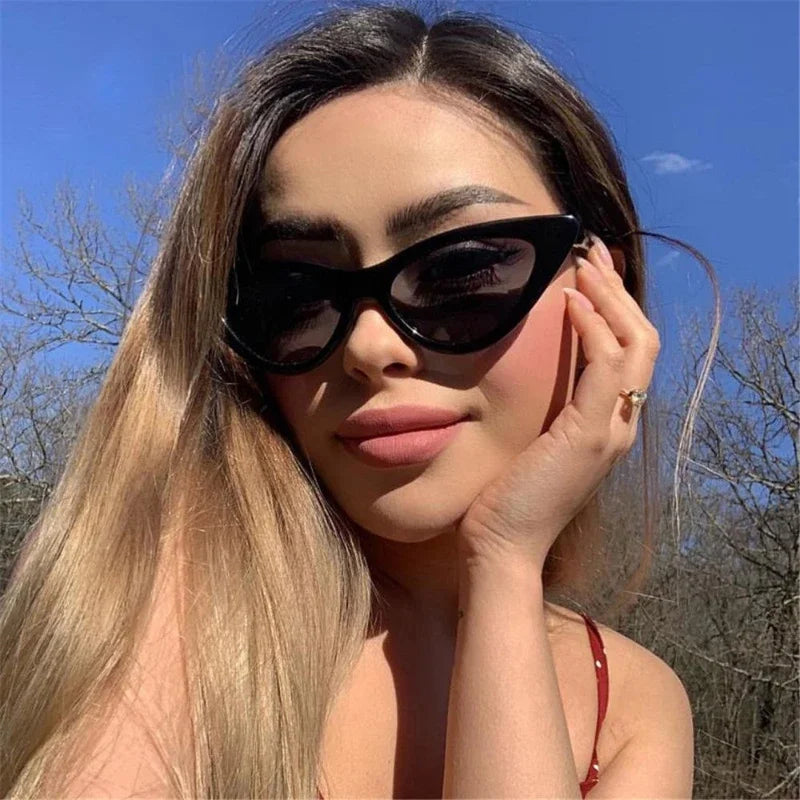 Fashion Cat Eye Sunglasses Women Vintage Oversized Shades UV400 Triangle Sun Glasses Female Goggle Eyewear Gafas De Sol