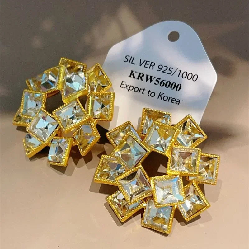 Draweye Medeival Vintage Stud Earrings for Women Geometric Korean Fashion Jewelry Dinner Party Elegant Aretes De Mujer