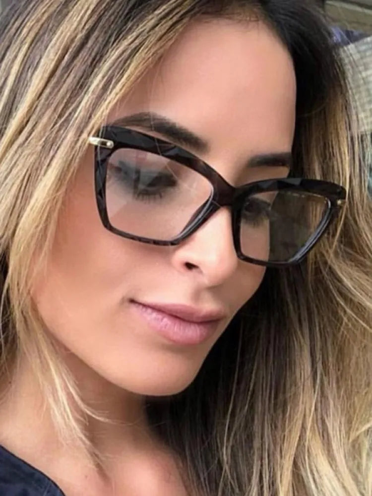 New Sexy Cat Eye Glasses Women Transparent Eyewear Brand Designer Vintage Clear Eyeglasses Optical Frame Oculos