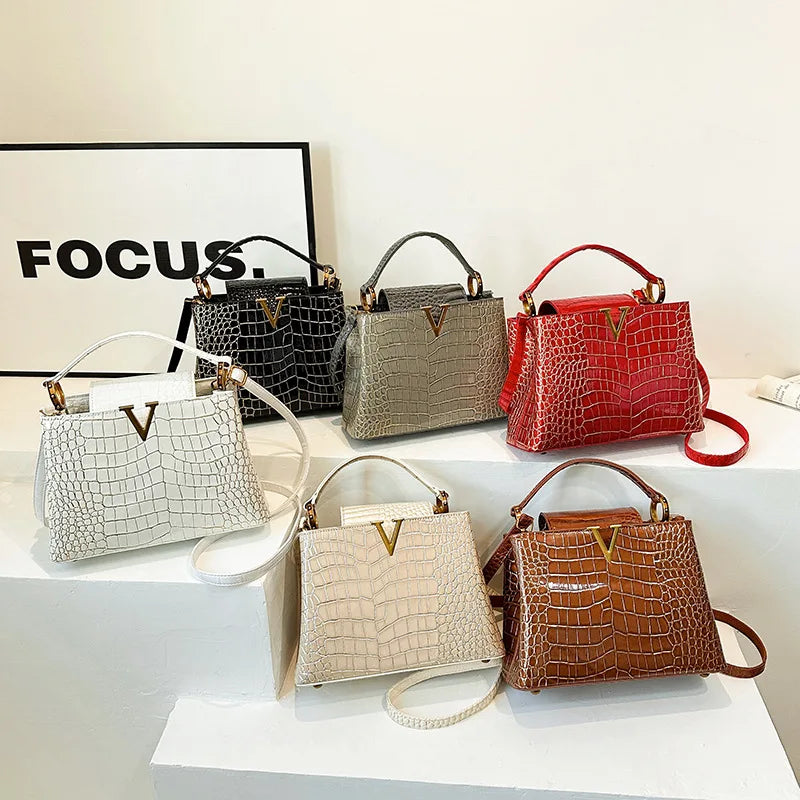 Leather Women Handbags Crocodile Pattern Letter V Tote Bag Luxury Fashion Shoulder Crossbody Bag Large Capacity Shell Bags
