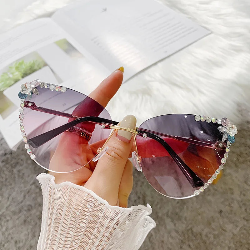 Luxury Rhinestone Bling Diamond Fashion Cat Eye Sunglasse Women 2023 Brand Desinger Vintage Sun Glasses Gradiend Pink Shades