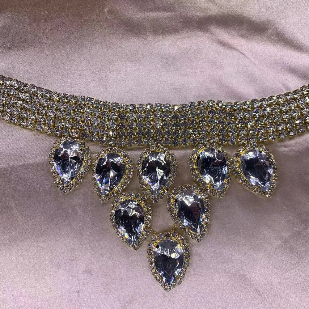 Gorgeous Rhinestone Oversized Water Drop Pendant Necklace