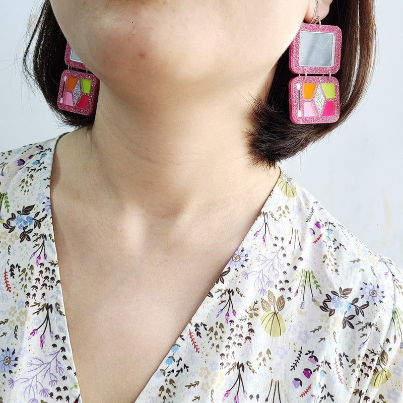 Donarsei Creative Simulation Colorful Eyeshadow Palette Drop Earrings For Women Funny Makeup Tools Acrylic Dangle Earrings
