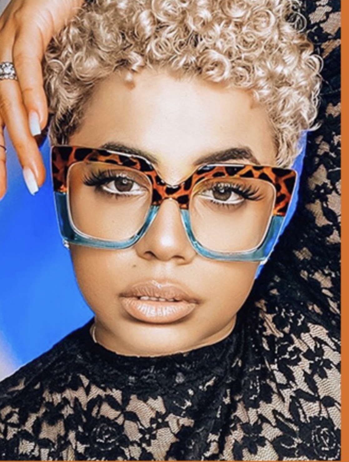 Za'hira Chic Square Glasses