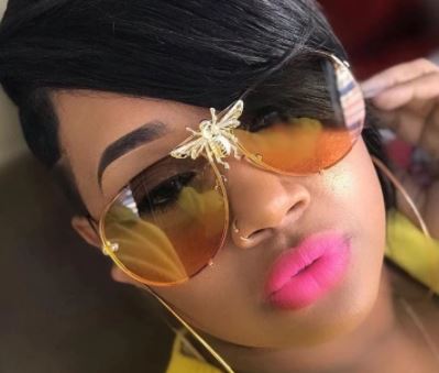 Za'hira Men/Women Bee Sunglasses