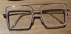 Za'hira Rhinestone Sqaure Design