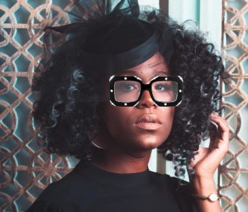 Za'hira Pizazz Black Square Glasses