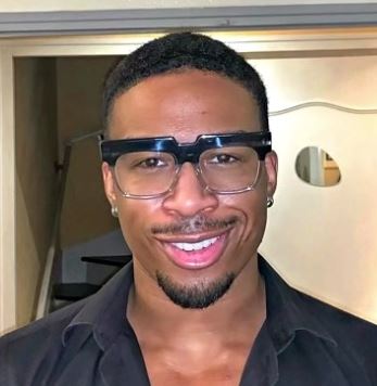 Za'Hir Rectangle Layla Glasses