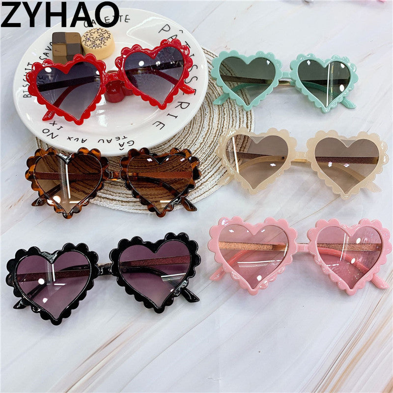 Vintage Kids Sunglasses Children Fashion Brand Heart Love SunGlasses