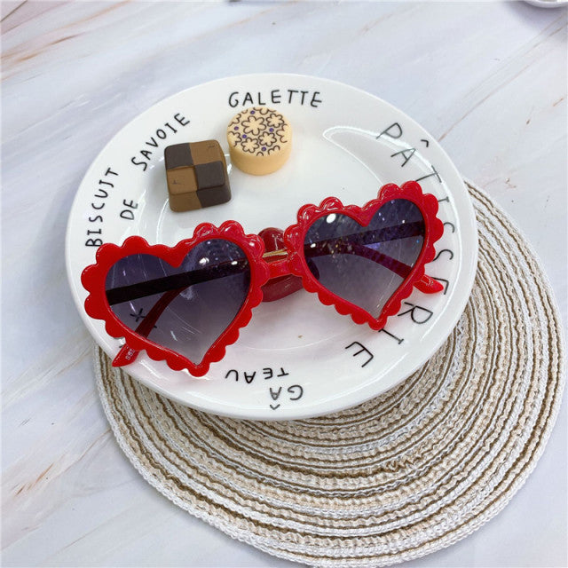 Vintage Kids Sunglasses Children Fashion Brand Heart Love SunGlasses