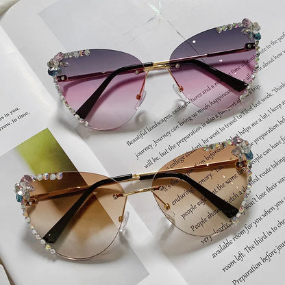 Luxury Rhinestone Bling Diamond Fashion Cat Eye Sunglasse Women 2021 Brand Desinger Vintage Sun Glasses Gradiend Pink Shades
