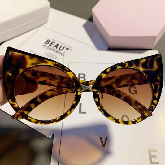 Vintage White Cat Eye Sunglasses Woman Shades Butterfly Sun Glasses For Female Fashion Brand Black Oversized Cateye Sunglasses