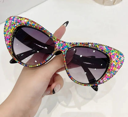 Oversized Cat Eye Rhinestone Sunglasses