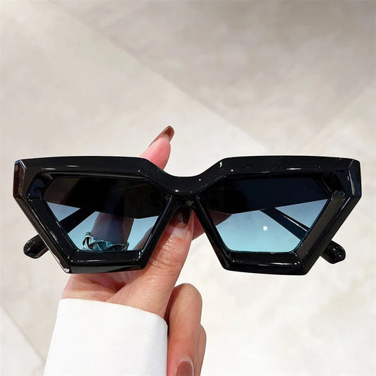 KAMMPT Vintage Cat Eye Sunglasses New Fashion Oversized Thick Frame Gradient Men Women Shades Trendy Brand Design UV400 Eyewear