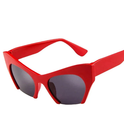 Sexy Cat Eye Glasses Half Frame Spcial Sunglasses Women Vintage Red Black Sunglasses Transparent Shades Ladies UV400