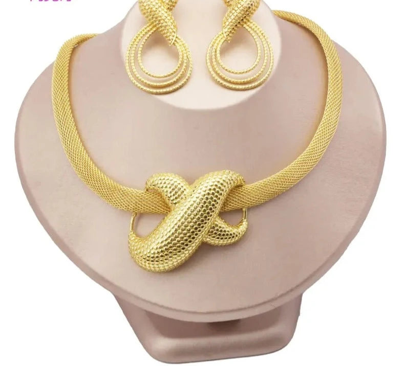 Dubai Jewelry Shaped Necklace Clips Earrings & Ring Bracelet