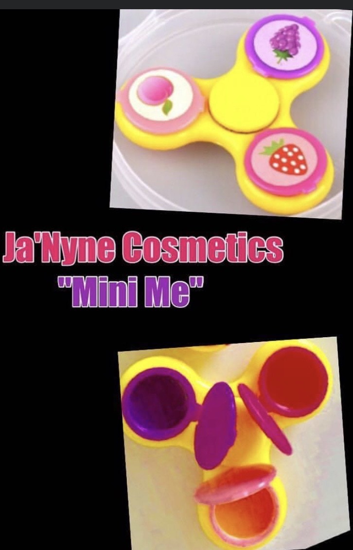 Ja'Nyne Cosmetics Mini-Me Spinner Lipgloss