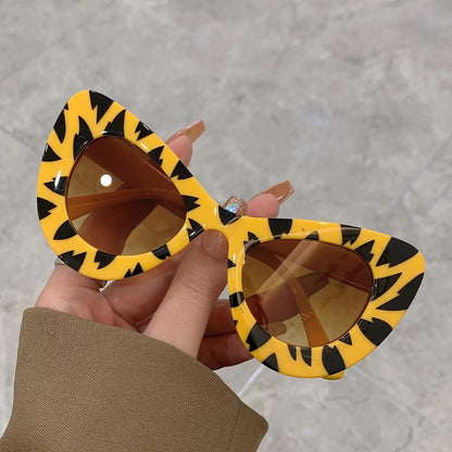 Butterfly Shape Cat Eye Sunglasses Colorful Trendy Fashion
