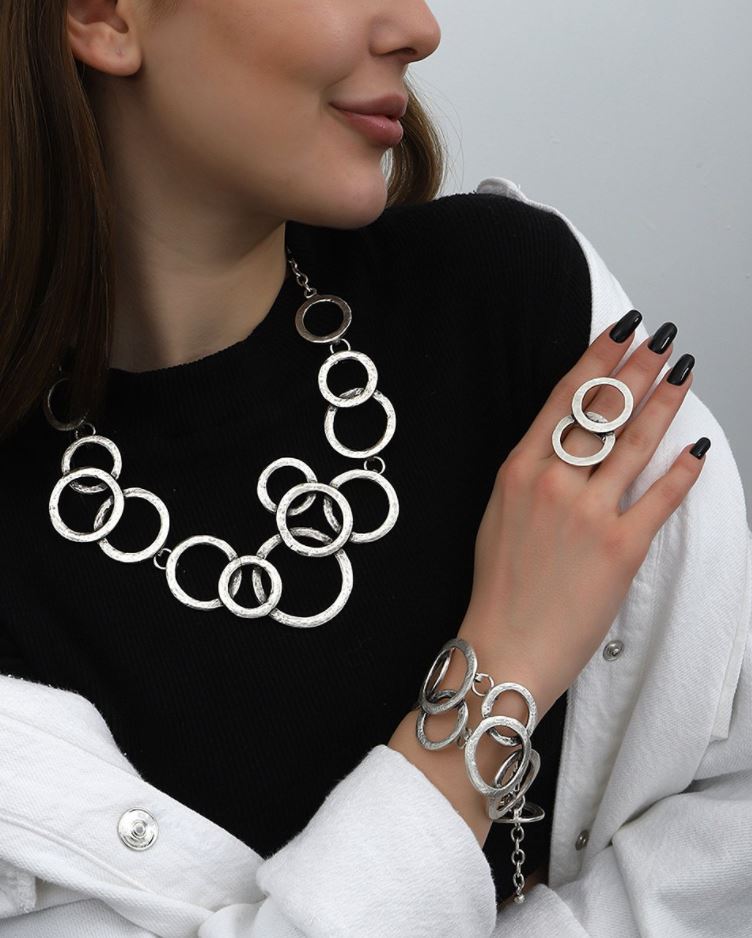 Circles Silver-Plated Status Necklace & Bracelet Set