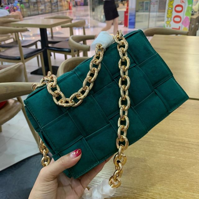 Metal chain clearance purse